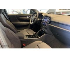 Volvo C40 BEV 70KWH RECHARGE PLUS 231 5P de 2023 con 65 Km por 37.000 EUR. en La Rioja