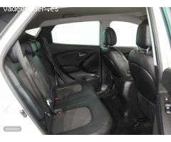 Hyundai ix35 ix35 1.7CRDI BD Tecno 4x2 de 2015 con 101.600 Km por 12.990 EUR. en Cadiz