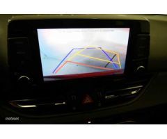 Hyundai i30 1.5 DPI Klass SLX 110 de 2023 con 15.435 Km por 18.300 EUR. en Lleida