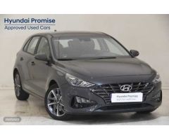 Hyundai i30 1.5 DPI Klass SLX 110 de 2024 con 16.366 Km por 18.600 EUR. en Lleida