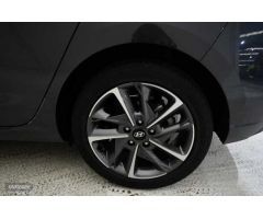 Hyundai i30 1.5 DPI Klass SLX 110 de 2024 con 16.366 Km por 18.600 EUR. en Lleida