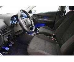 Hyundai Bayon 1.0 TGDI 48V Maxx de 2024 con 15.263 Km por 19.500 EUR. en Salamanca
