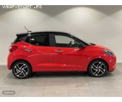 Hyundai i10 1.2 MPI Tecno 2C de 2021 con 24.100 Km por 13.600 EUR. en Barcelona