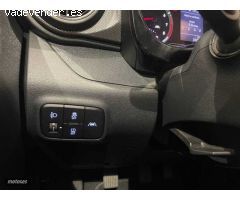 Hyundai i10 1.2 MPI Tecno 2C de 2021 con 24.100 Km por 13.600 EUR. en Barcelona