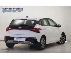 Hyundai i20 1.0 TGDI Klass 100 de 2024 con 10.869 Km por 18.900 EUR. en Burgos