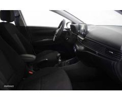 Hyundai i20 1.0 TGDI Klass 100 de 2024 con 10.869 Km por 18.900 EUR. en Burgos