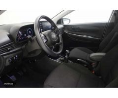 Hyundai i20 1.0 TGDI Klass 100 de 2024 con 10.869 Km por 18.900 EUR. en Burgos