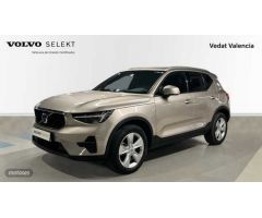 Volvo XC40 2.0 B3 CORE AUTO 163 5P de 2024 con 17.076 Km por 33.900 EUR. en Valencia