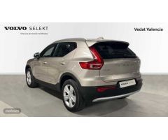 Volvo XC40 2.0 B3 CORE AUTO 163 5P de 2024 con 17.076 Km por 33.900 EUR. en Valencia