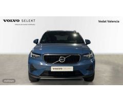 Volvo XC40 XC40 Core, B3 Mild Hybrid, Gasolina de 2024 con 27.100 Km por 33.900 EUR. en Valencia