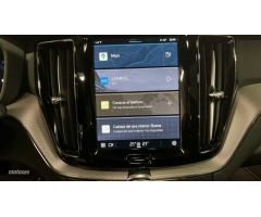 Volvo XC 60 2.0 B4 D PLUS DARK AUTO 197 5P de 2024 con 20.227 Km por 43.900 EUR. en Valencia