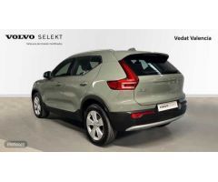 Volvo XC40 2.0 B3 CORE AUTO 163 5P de 2024 con 24.800 Km por 33.900 EUR. en Valencia