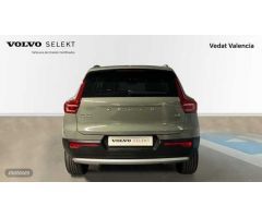 Volvo XC40 2.0 B3 CORE AUTO 163 5P de 2024 con 24.800 Km por 33.900 EUR. en Valencia