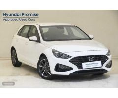 Hyundai i30 1.5 DPI Klass SLX 110 de 2022 con 16.760 Km por 15.800 EUR. en Girona