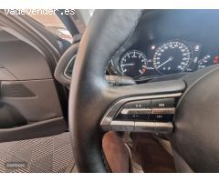 Mazda CX-30 2.0 MHEV EVOLUTION 186CV AUT. 5P de 2022 con 61.972 Km por 26.300 EUR. en Pontevedra