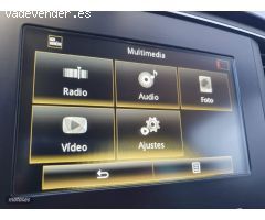 Renault Megane 1.3 TCe 115cv LIMITED de 2019 con 66.200 Km por 14.990 EUR. en Valencia