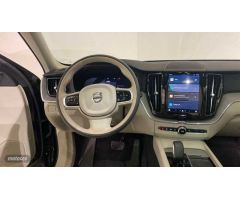 Volvo XC 60 XC60 Recharge Ultimate, T6 AWD Hibrido enchufable, Electrico/Gasolina, Dark de 2023 con