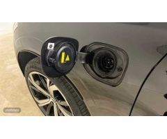 Volvo XC 60 XC60 Recharge Ultimate, T6 AWD Hibrido enchufable, Electrico/Gasolina, Dark de 2023 con