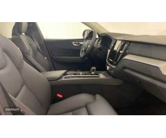 Volvo XC 60 XC60 Recharge Ultimate, T6 AWD Hibrido enchufable, Electrico/Gasolina, Dark de 2023 con