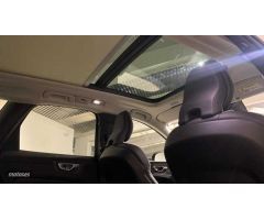 Volvo XC 60 XC60 Recharge Ultimate, T6 AWD Hibrido enchufable, Electrico/Gasolina, Dark de 2023 con