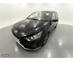 Hyundai i20 1.2 MPI Klass de 2024 con 13.101 Km por 16.200 EUR. en Barcelona