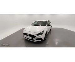 Hyundai i30 1.0 TGDI N Line 30A 120 de 2024 con 17.639 Km por 19.900 EUR. en Barcelona