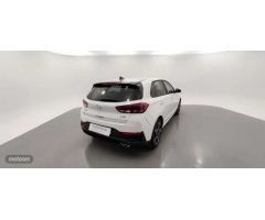 Hyundai i30 1.0 TGDI N Line 30A 120 de 2024 con 17.639 Km por 19.900 EUR. en Barcelona