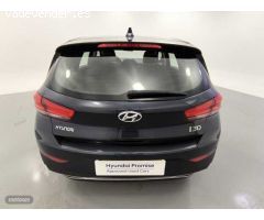 Hyundai i30 1.5 DPI Klass SLX 110 de 2024 con 9.381 Km por 18.200 EUR. en Barcelona