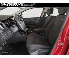 Renault Clio LIMITED 1.5 DCI 90 CV de 2017 con 159.000 Km por 8.690 EUR. en Madrid