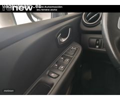 Renault Clio LIMITED 1.5 DCI 90 CV de 2017 con 159.000 Km por 8.690 EUR. en Madrid