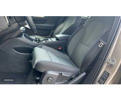 Volvo XC40 2.0 B3 CORE AUTO 163 5P de 2024 con 21.027 Km por 33.500 EUR. en Malaga