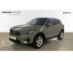 Volvo XC40 2.0 B3 CORE AUTO 163 5P de 2024 con 3.963 Km por 32.900 EUR. en Madrid