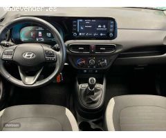 Hyundai i10 1.0 MPI Klass de 2023 con 12.000 Km por 13.900 EUR. en Valencia