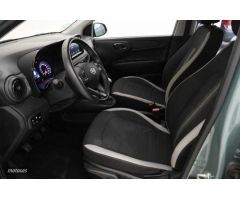 Hyundai i10 1.0 MPI Klass de 2023 con 14.173 Km por 13.990 EUR. en Cadiz