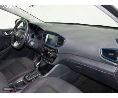 Hyundai Ioniq 1.6 GDI Klass de 2019 con 56.000 Km por 17.990 EUR. en Cadiz