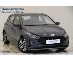 Hyundai i20 1.0 TGDI Klass 100 de 2024 con 15.496 Km por 18.990 EUR. en Tarragona