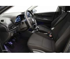 Hyundai i20 1.0 TGDI Klass 100 de 2024 con 15.496 Km por 18.990 EUR. en Tarragona