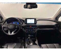 Hyundai Santa Fe Santa Fe Tm 2.2CRDi Style DS 4x4 Aut. de 2021 con 65.000 Km por 30.900 EUR. en Barc