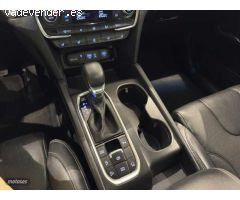 Hyundai Santa Fe Santa Fe Tm 2.2CRDi Style DS 4x4 Aut. de 2021 con 65.000 Km por 30.900 EUR. en Barc