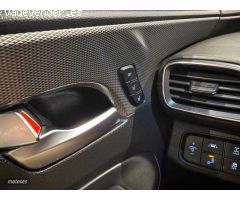 Hyundai Santa Fe Santa Fe Tm 2.2CRDi Style DS 4x4 Aut. de 2021 con 65.000 Km por 30.900 EUR. en Barc