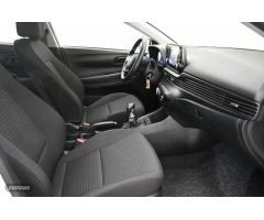 Hyundai i20 1.0 TGDI Klass 100 de 2021 con 42.761 Km por 14.500 EUR. en Girona