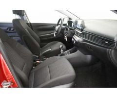 Hyundai i20 1.0 TGDI Klass 100 de 2021 con 35.250 Km por 14.500 EUR. en Girona