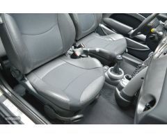 Mini Cabrio Cooper S de 2007 con 207.000 Km por 7.700 EUR. en Madrid