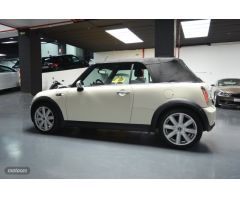 Mini Cabrio Cooper S de 2007 con 207.000 Km por 7.700 EUR. en Madrid