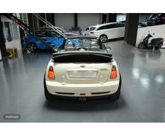 Mini Cabrio Cooper S de 2007 con 207.000 Km por 7.700 EUR. en Madrid