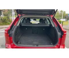 Volvo XC 60 2.0 B4 D PLUS DARK AUTO 5P de 2024 con 11.974 Km por 44.900 EUR. en Vizcaya