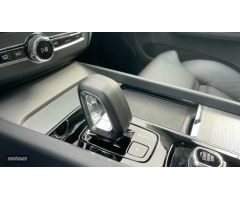 Volvo XC 60 2.0 B4 D PLUS DARK AUTO 5P de 2024 con 11.974 Km por 44.900 EUR. en Vizcaya
