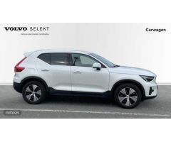 Volvo XC40 1.5 T4 PHEV RECHARGE CORE DCT 5P de 2023 con 10.648 Km por 34.900 EUR. en Vizcaya