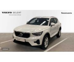 Volvo XC40 Core, B3 Mild Hybrid, Gasolina de 2024 con 30.400 Km por 32.650 EUR. en Navarra