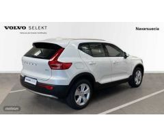 Volvo XC40 Core, B3 Mild Hybrid, Gasolina de 2024 con 30.400 Km por 32.650 EUR. en Navarra